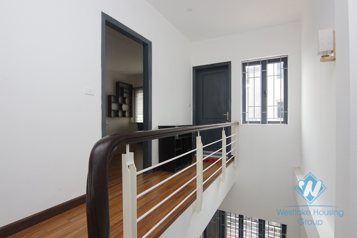 Nice and clean house for rent in Ngoc Thuy, Long Bien district, Ha Noi